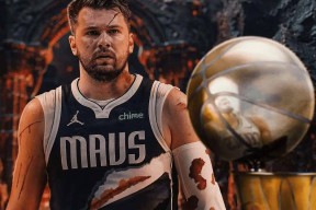 南宫28-东契奇回归赛场，比分优势明显首场状态亮眼，拜仁观众沸腾！的简单介绍