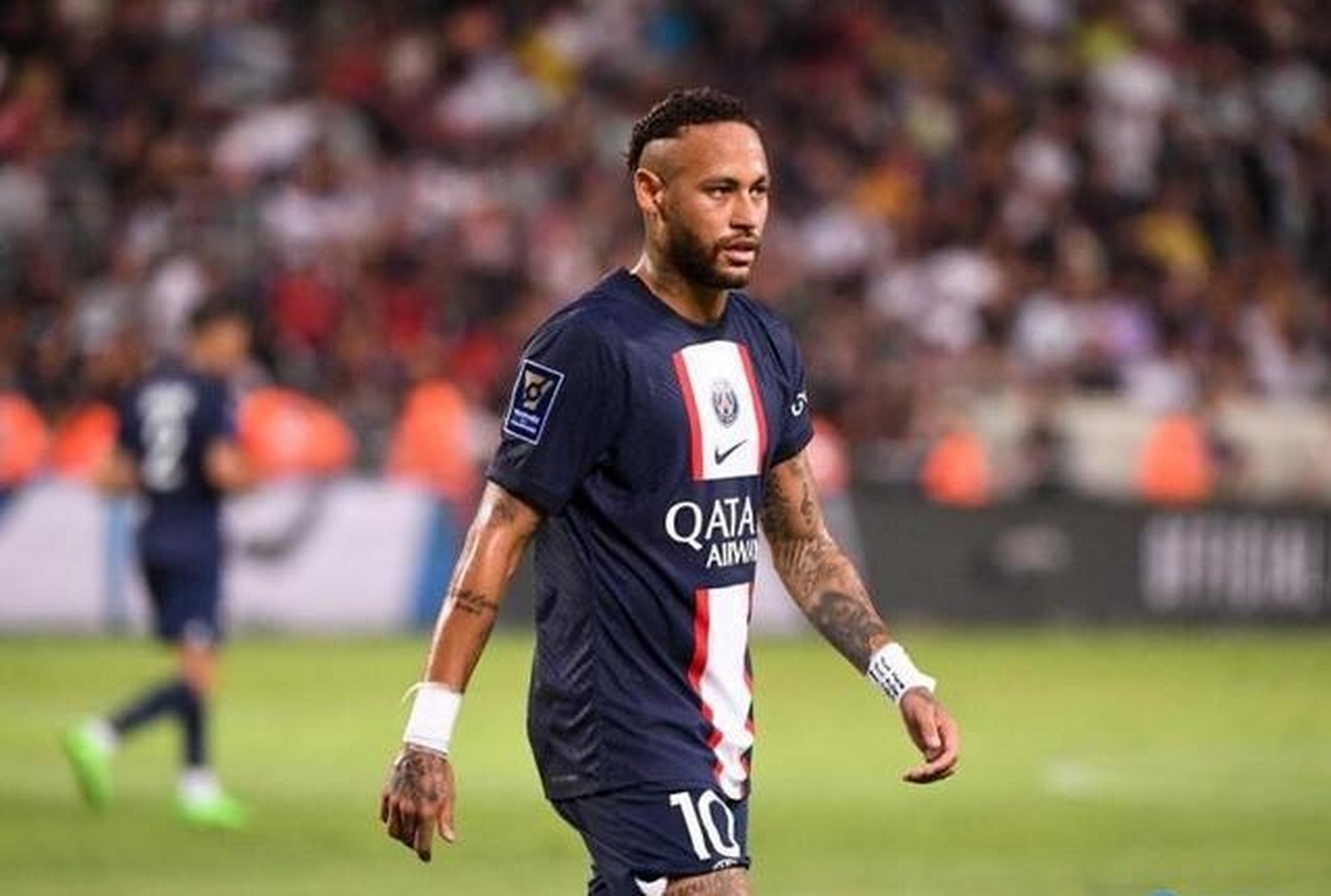 内马尔多 内马尔多