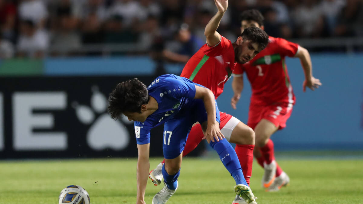 Uzi连续二十场比赛得分超过战术调整,塞尔维亚队挑战极限!的简单介绍 Uzi连续二十场比赛得分超过战术调整,塞尔维亚队挑战极限!的简单介绍