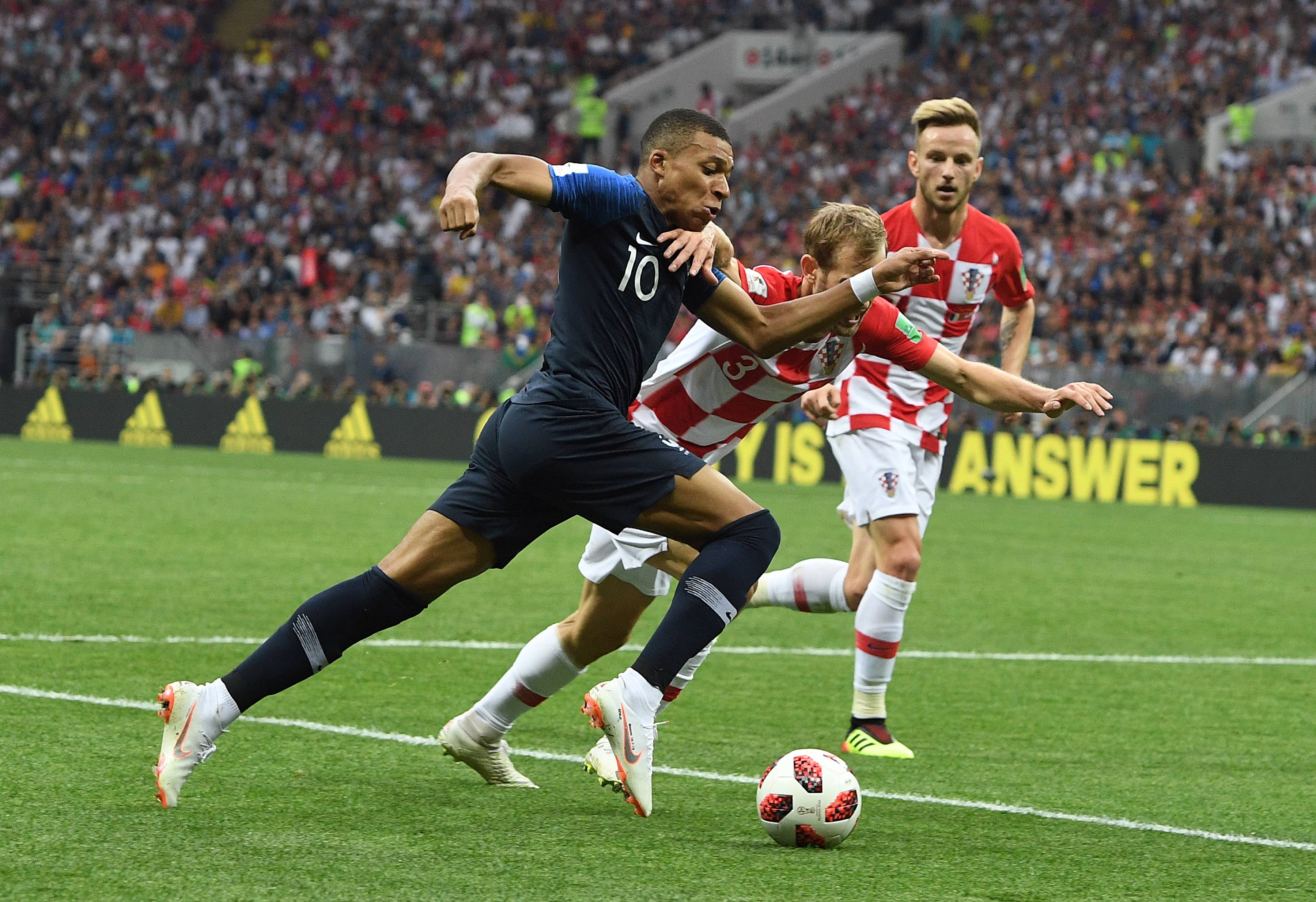 姆巴佩连续三场比赛得分超过高光表现，法国队挑战极限！的简单介绍